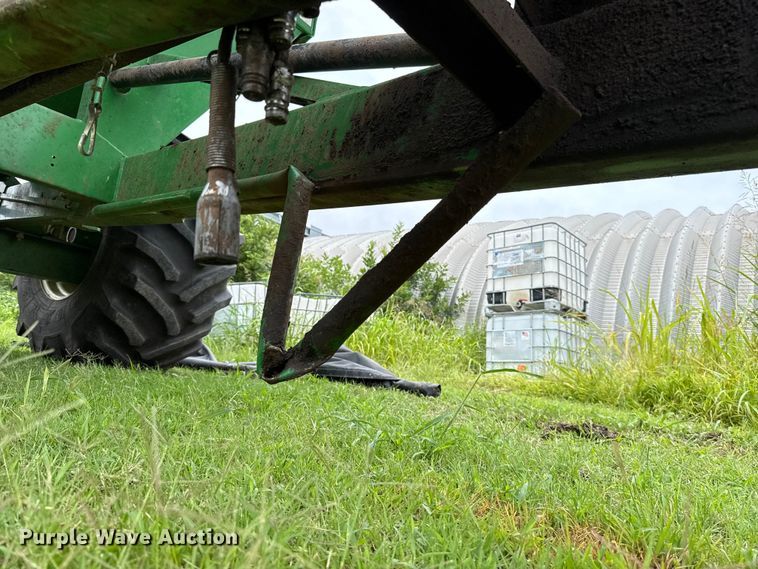 image for item ET6376 Parker 739 grain cart