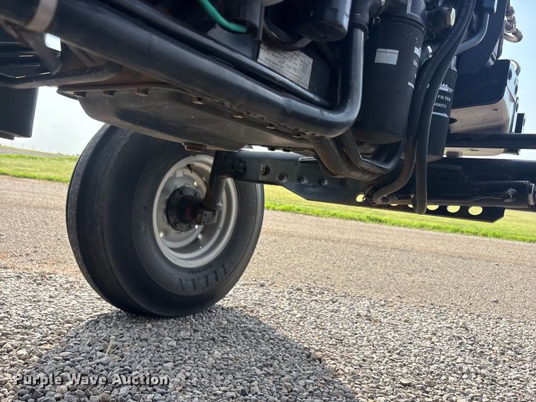 image for item EU5740 2002 Case JX100u tractor