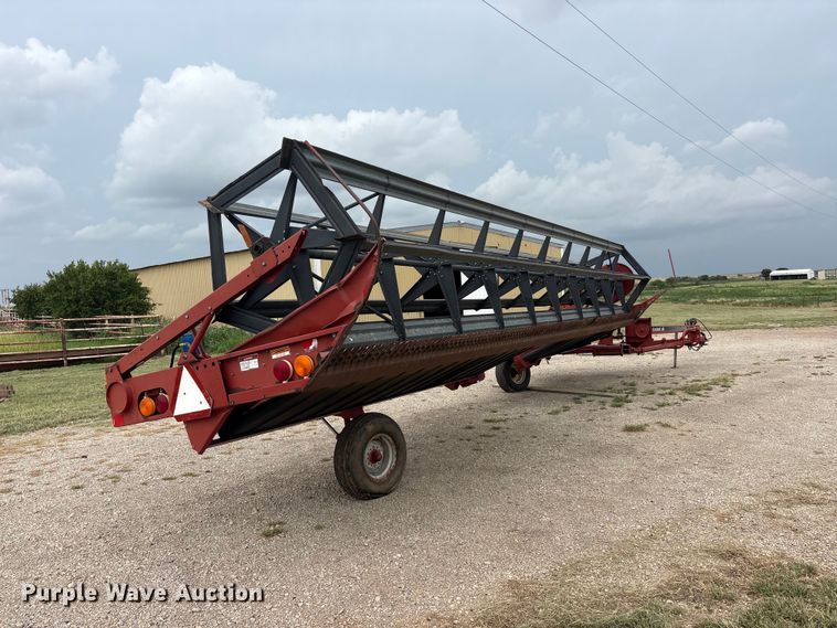 image for item EU5753 Case 8230 swather / windrower