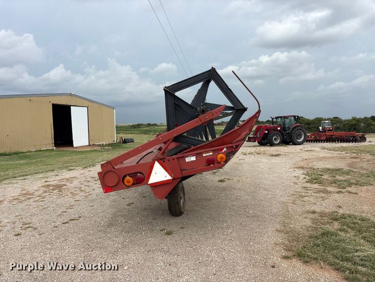 image for item EU5753 Case 8230 swather / windrower