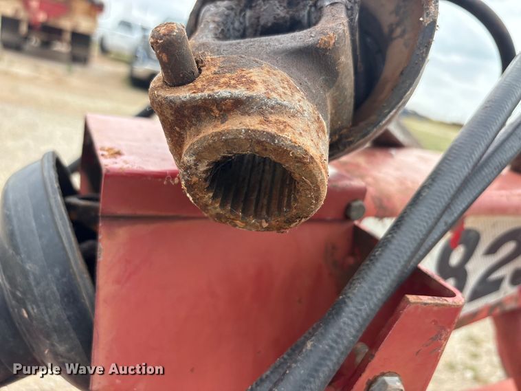 image for item EU5753 Case 8230 swather / windrower