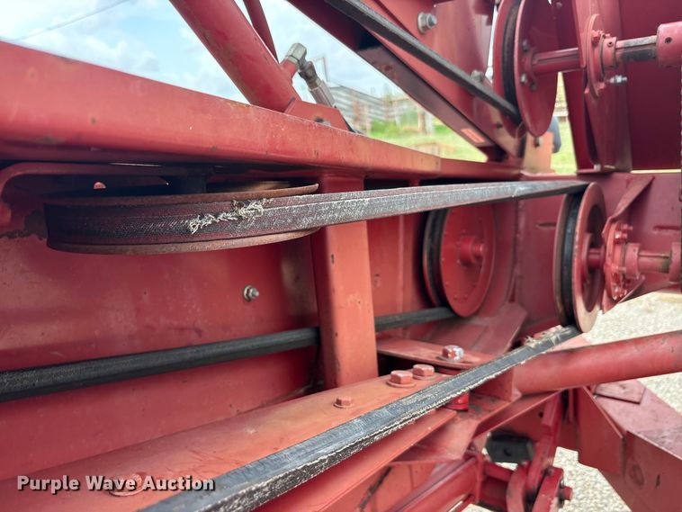 image for item EU5753 Case 8230 swather / windrower