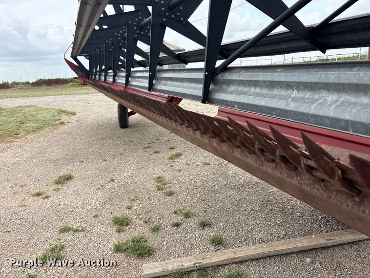 image for item EU5753 Case 8230 swather / windrower