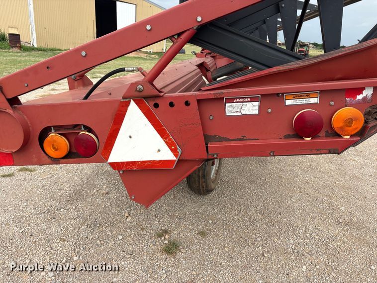 image for item EU5753 Case 8230 swather / windrower