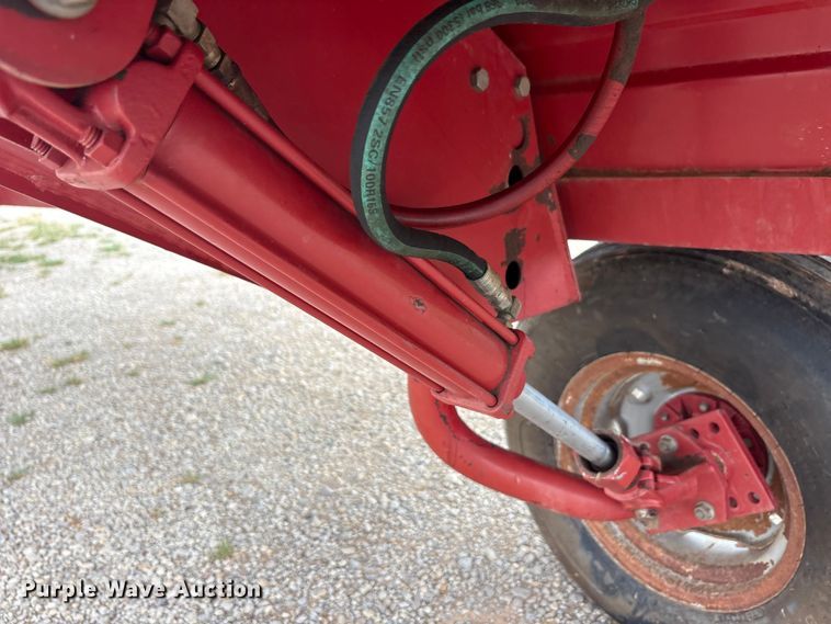 image for item EU5753 Case 8230 swather / windrower