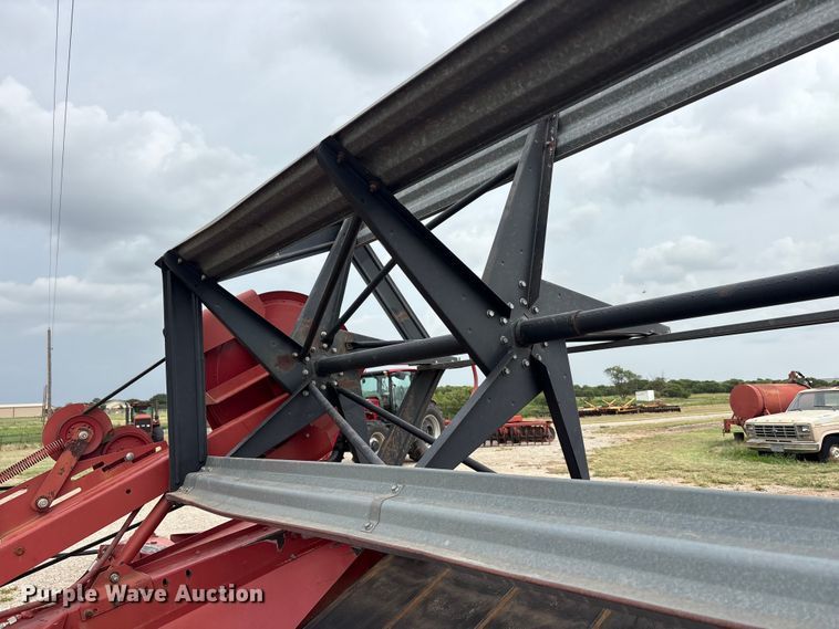 image for item EU5753 Case 8230 swather / windrower