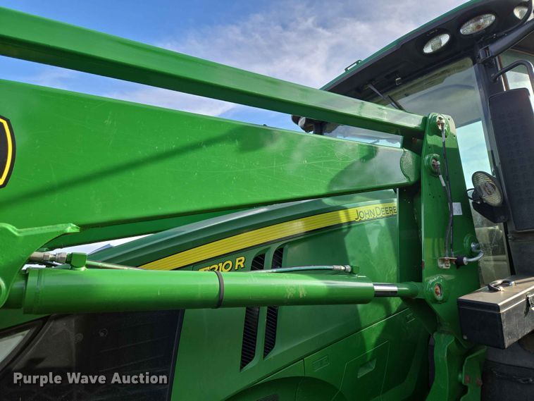 image for item EW0313 2016 John Deere 7210R 4WD tractor