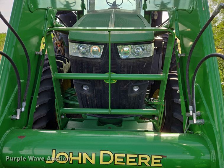 image for item EW0313 2016 John Deere 7210R 4WD tractor