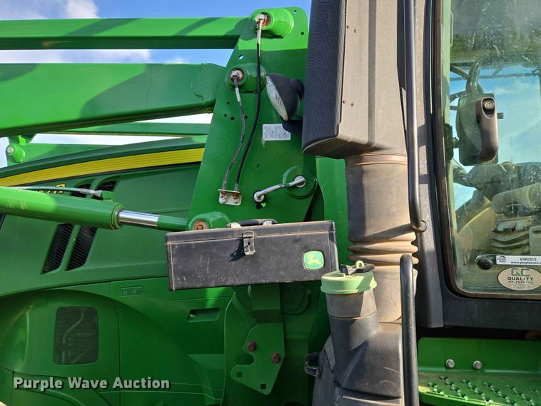 image for item EW0313 2016 John Deere 7210R 4WD tractor