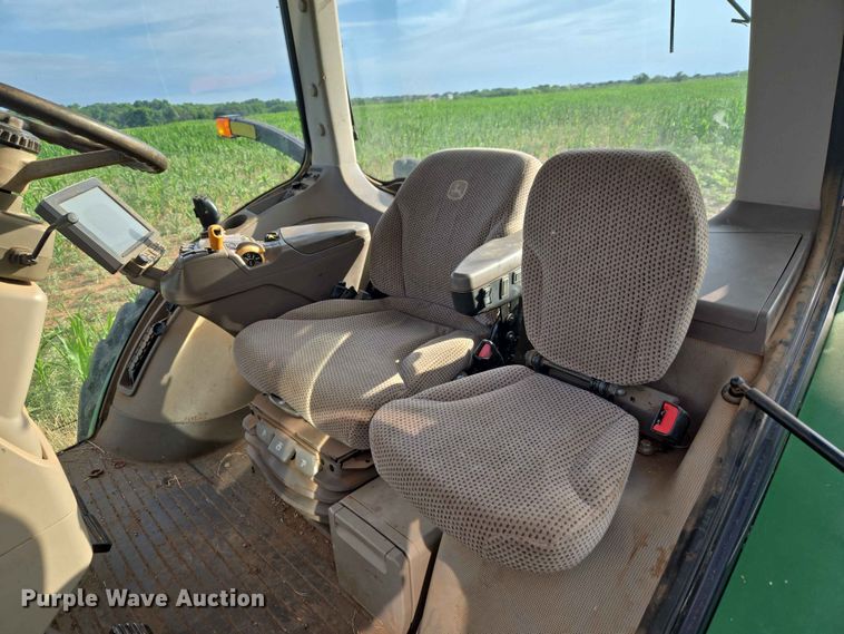 image for item EW0313 2016 John Deere 7210R 4WD tractor