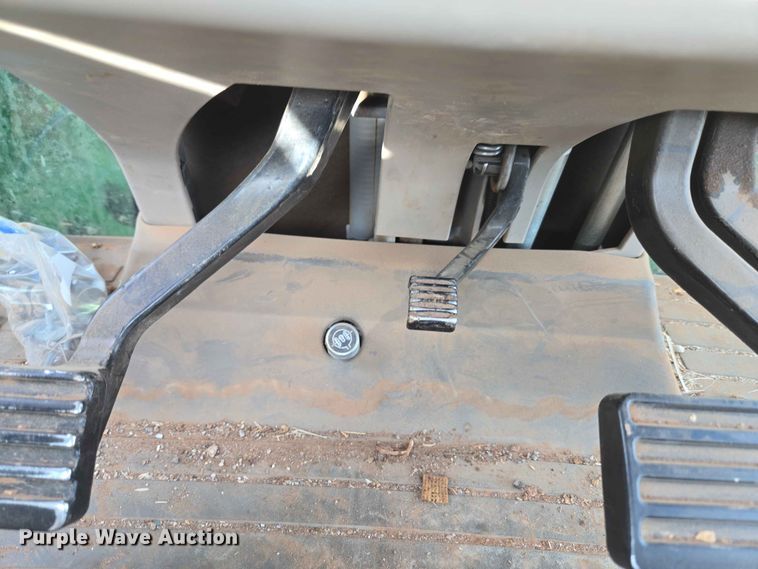 image for item EW0313 2016 John Deere 7210R 4WD tractor