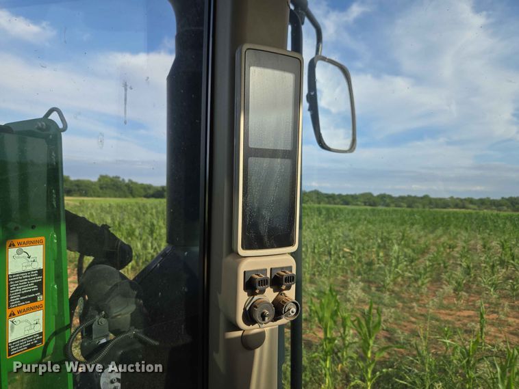image for item EW0313 2016 John Deere 7210R 4WD tractor