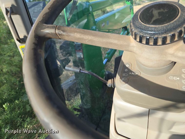 image for item EW0313 2016 John Deere 7210R 4WD tractor