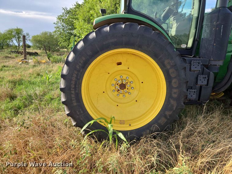 image for item EW0313 2016 John Deere 7210R 4WD tractor