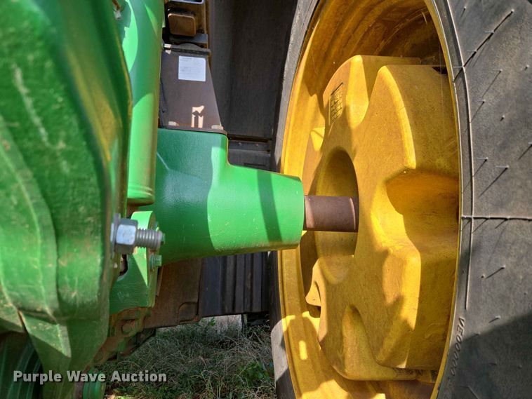 image for item EW0313 2016 John Deere 7210R 4WD tractor