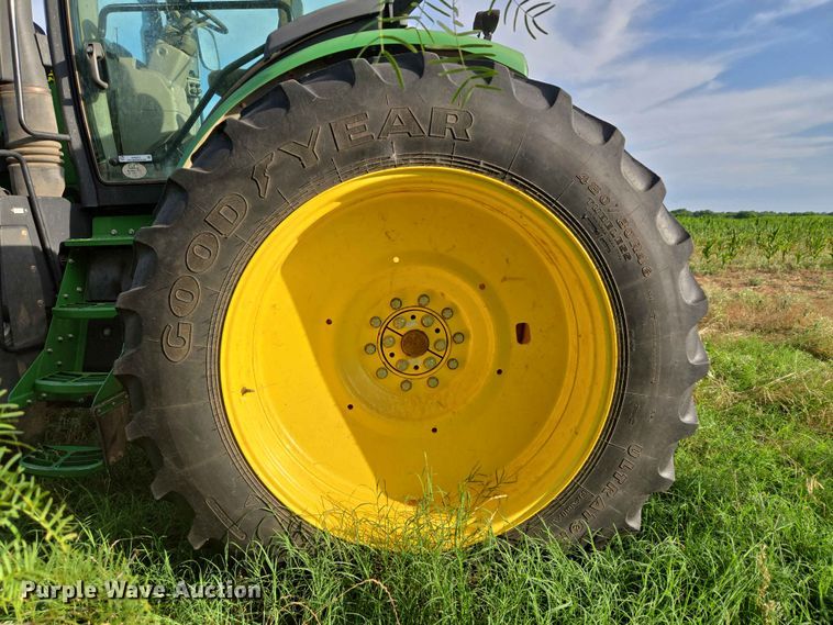image for item EW0313 2016 John Deere 7210R 4WD tractor