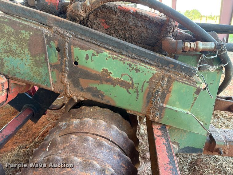 image for item EW0322 John Deere 450 grain drill