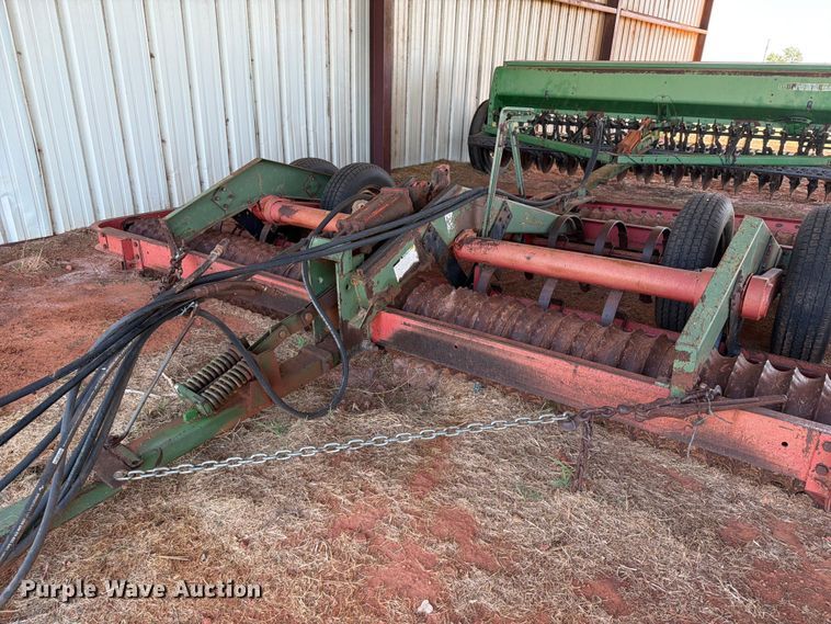 image for item EW0322 John Deere 450 grain drill