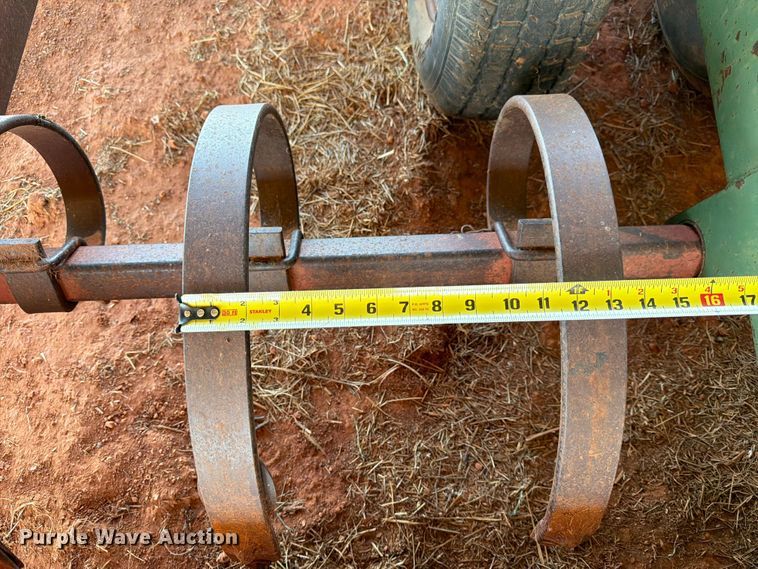image for item EW0322 John Deere 450 grain drill