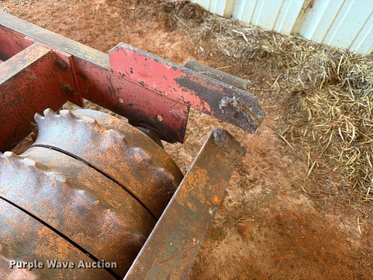 image for item EW0322 John Deere 450 grain drill