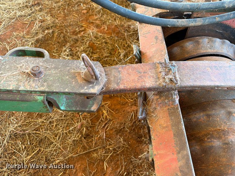 image for item EW0322 John Deere 450 grain drill