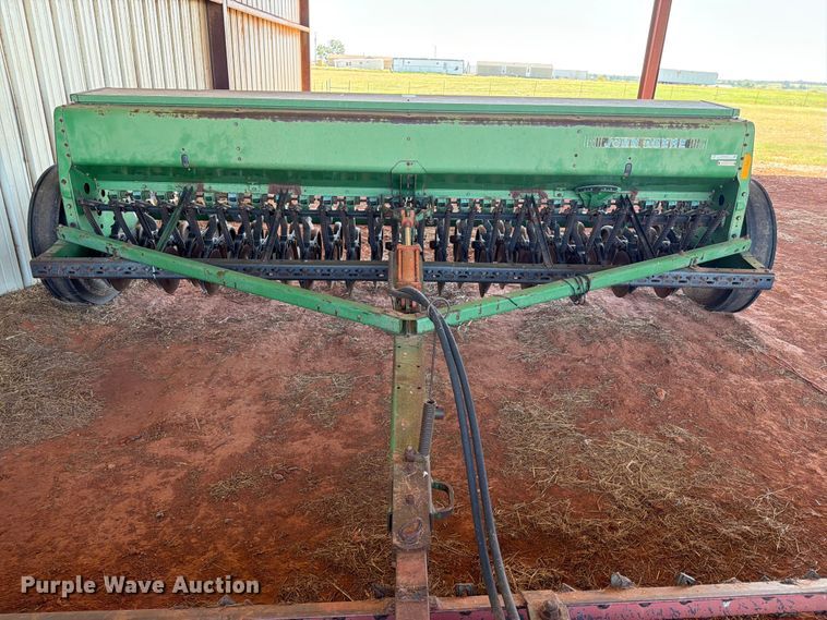 image for item EW0322 John Deere 450 grain drill