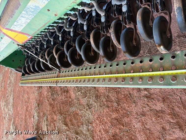 image for item EW0322 John Deere 450 grain drill