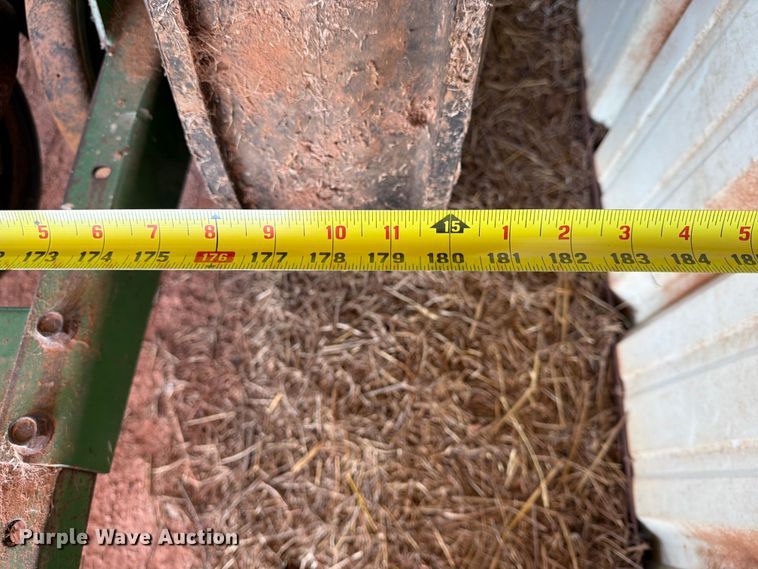 image for item EW0322 John Deere 450 grain drill