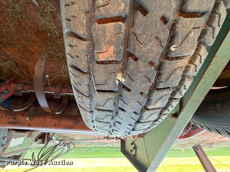 image for item EW0322 John Deere 450 grain drill