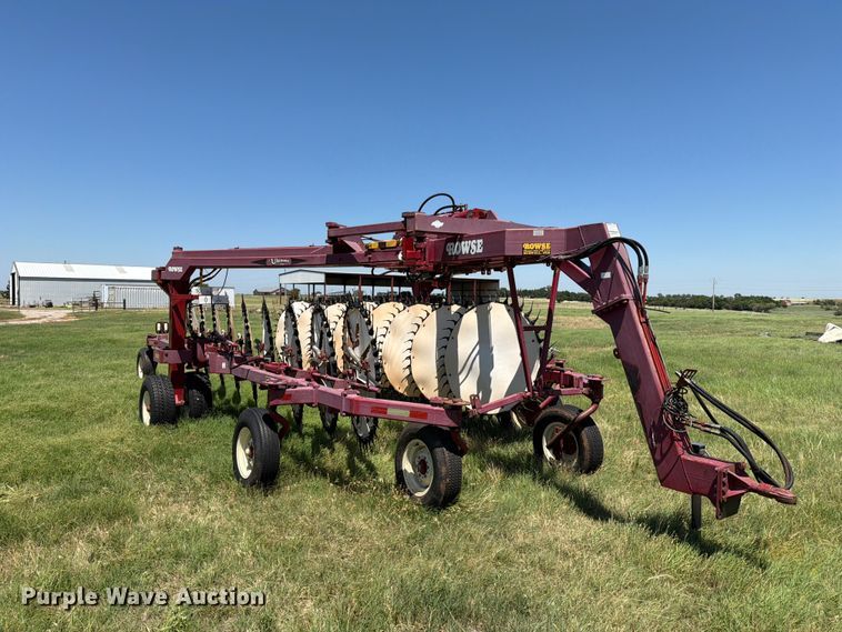 image for item EW0323 Rowse The Ultimate V rake hay rake