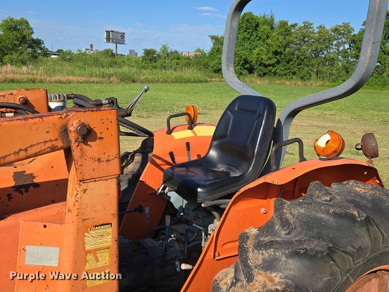 image for item EW0333 1982 Kubota L355 SS MFWD tractor