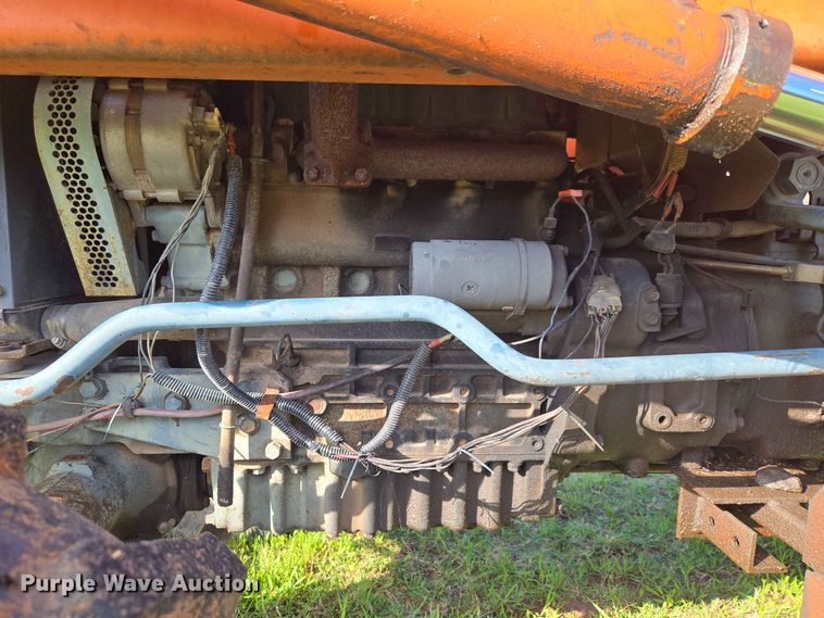 image for item EW0333 1982 Kubota L355 SS MFWD tractor