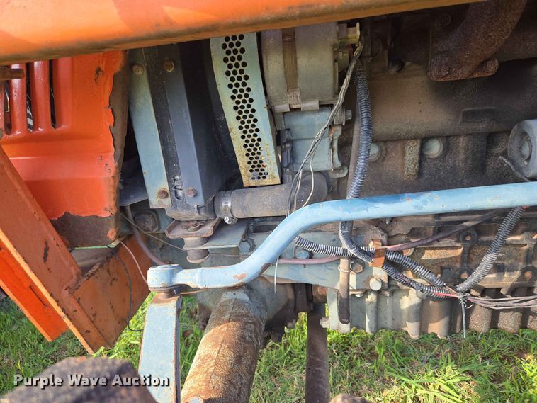 image for item EW0333 1982 Kubota L355 SS MFWD tractor