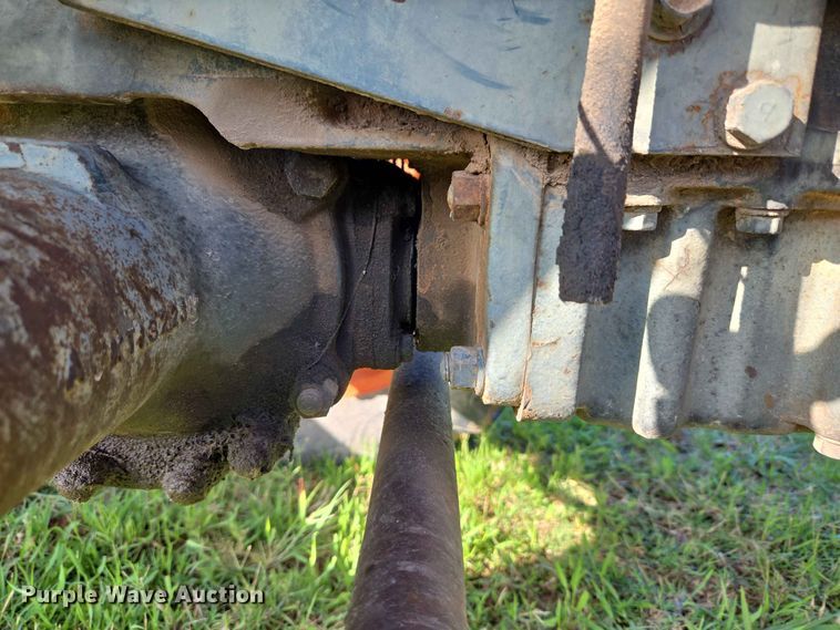 image for item EW0333 1982 Kubota L355 SS MFWD tractor