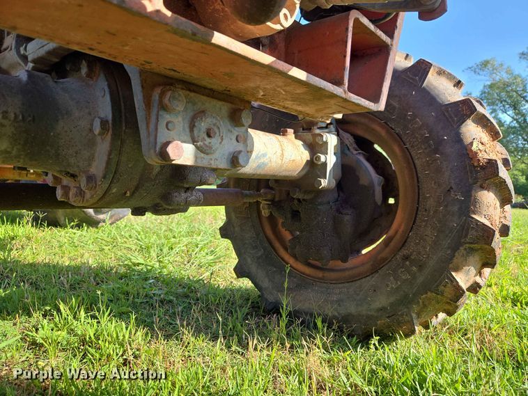 image for item EW0333 1982 Kubota L355 SS MFWD tractor