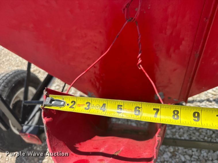 image for item EW4897 Seed tender