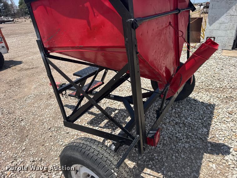 image for item EW4897 Seed tender