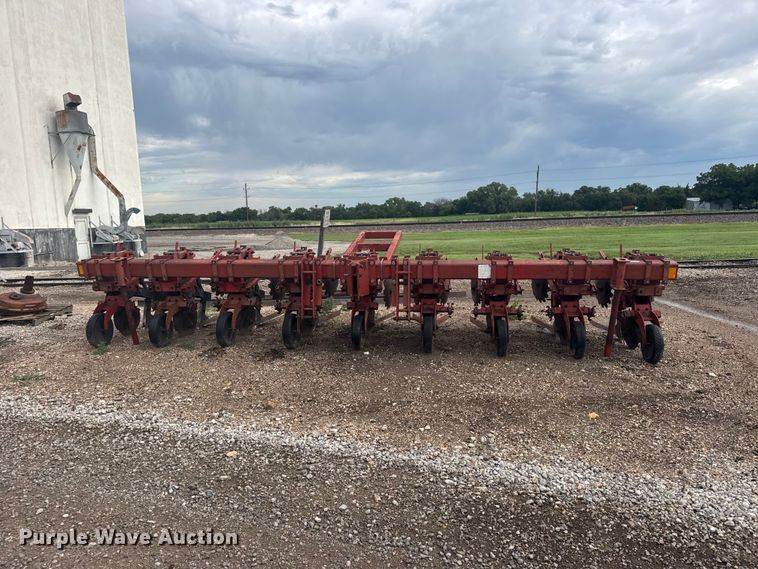 image for item EW4943 Krause row crop cultivator