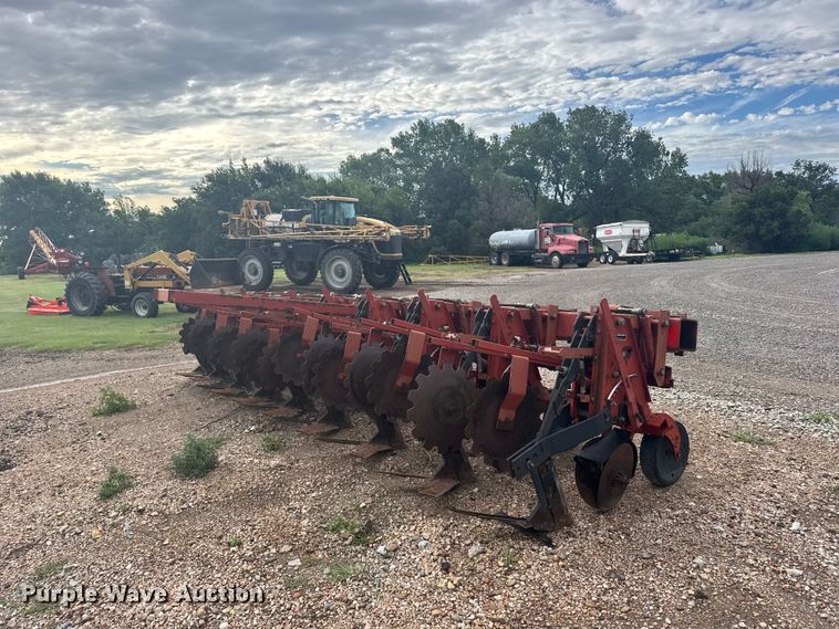 image for item EW4943 Krause row crop cultivator