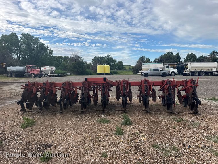 image for item EW4943 Krause row crop cultivator