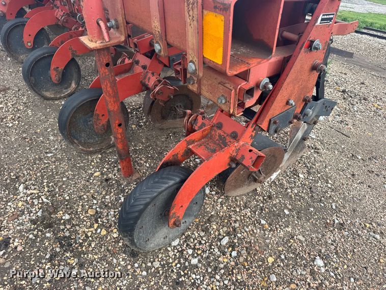 image for item EW4943 Krause row crop cultivator