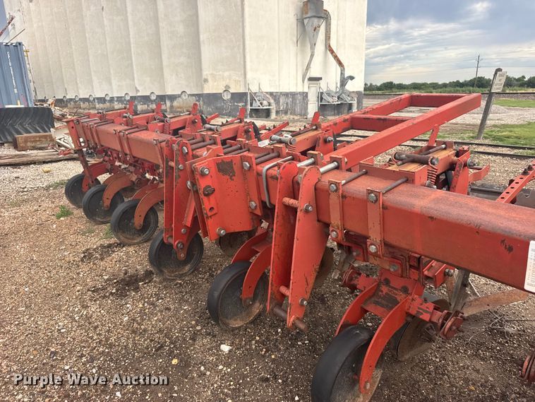 image for item EW4943 Krause row crop cultivator