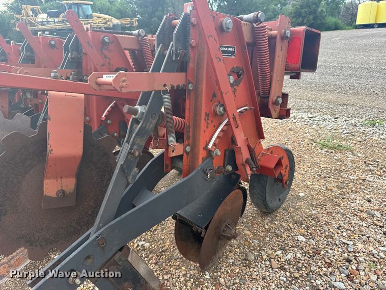 image for item EW4943 Krause row crop cultivator