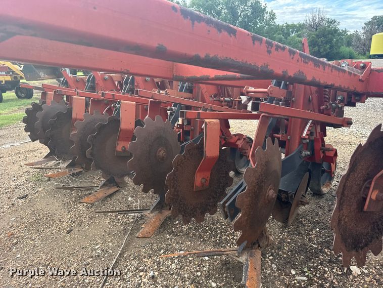 image for item EW4943 Krause row crop cultivator