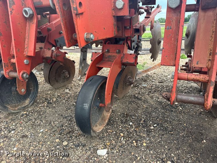 image for item EW4943 Krause row crop cultivator