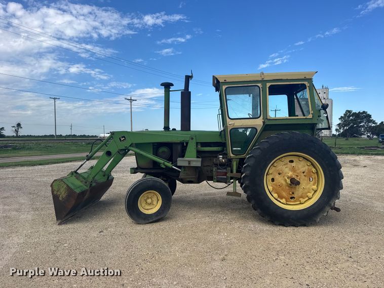 image for item EW4944 John Deere 4320 tractor