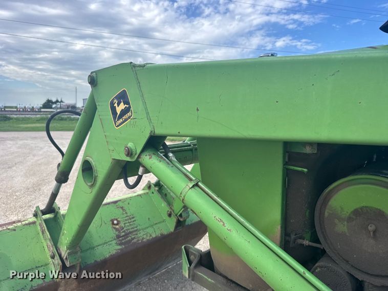 image for item EW4944 John Deere 4320 tractor