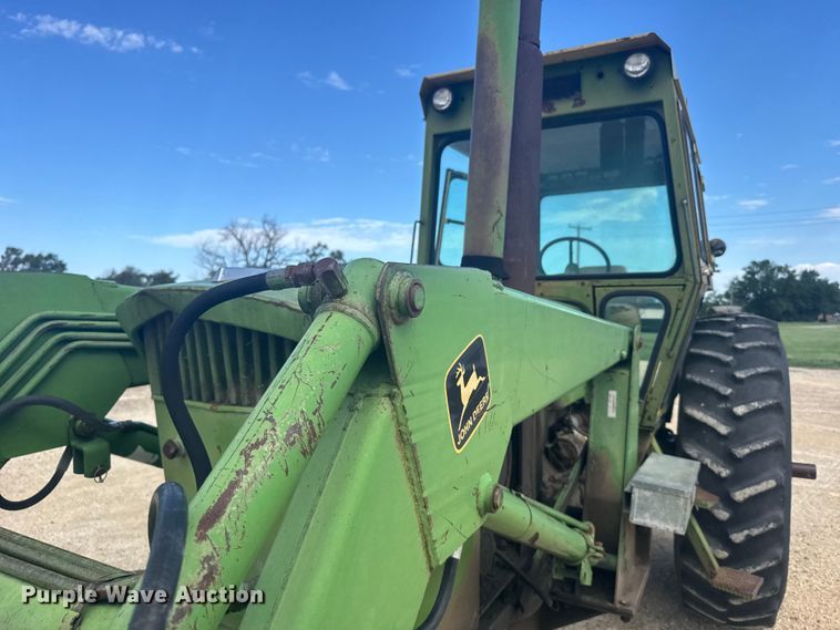 image for item EW4944 John Deere 4320 tractor
