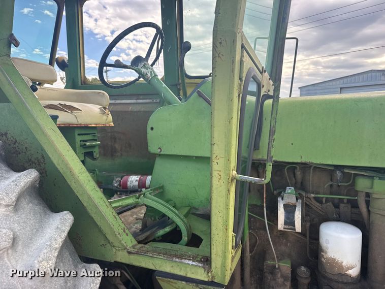 image for item EW4944 John Deere 4320 tractor