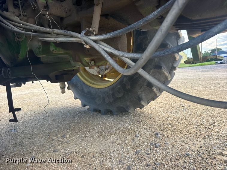 image for item EW4944 John Deere 4320 tractor